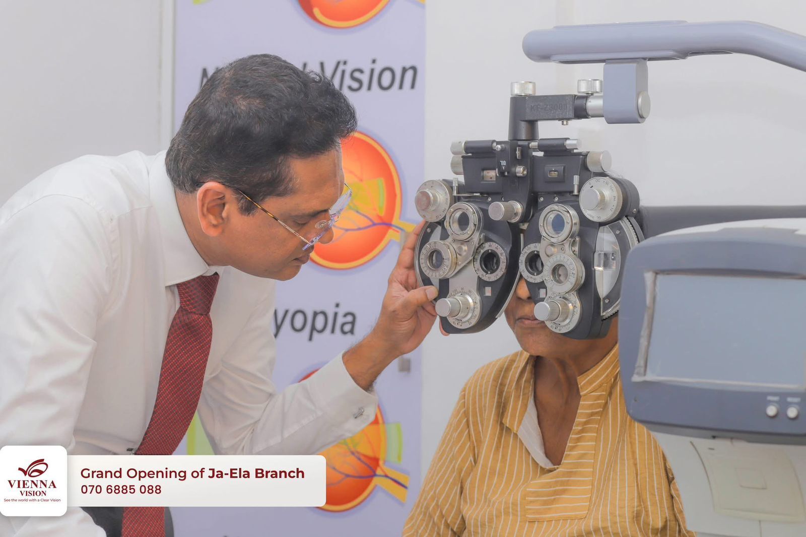 Professional Eye Testing at Vienna Vision